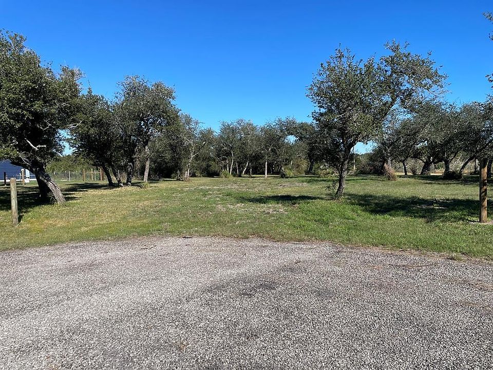 1st image of 34 Oakshore Loop