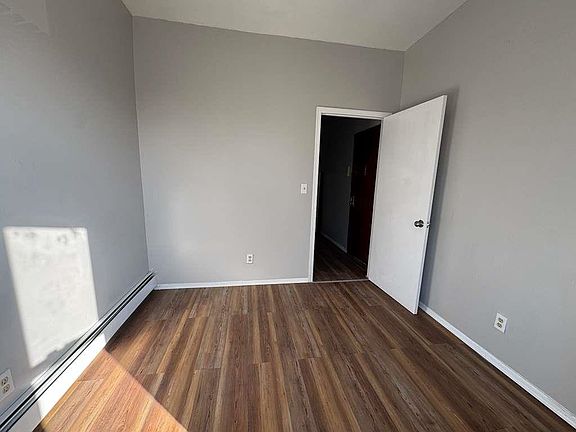3rd image of 64 Tuers Ave APT 4A