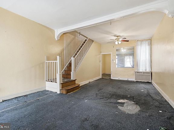 4th image of 822 E Woodlawn St