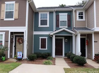 447 Hunters Dance Rd #27, Fort Mill, SC 29708