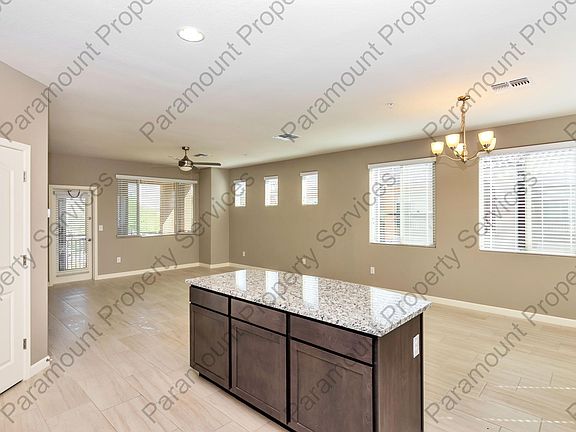 4th image of 240 W Juniper Ave Unit 1147