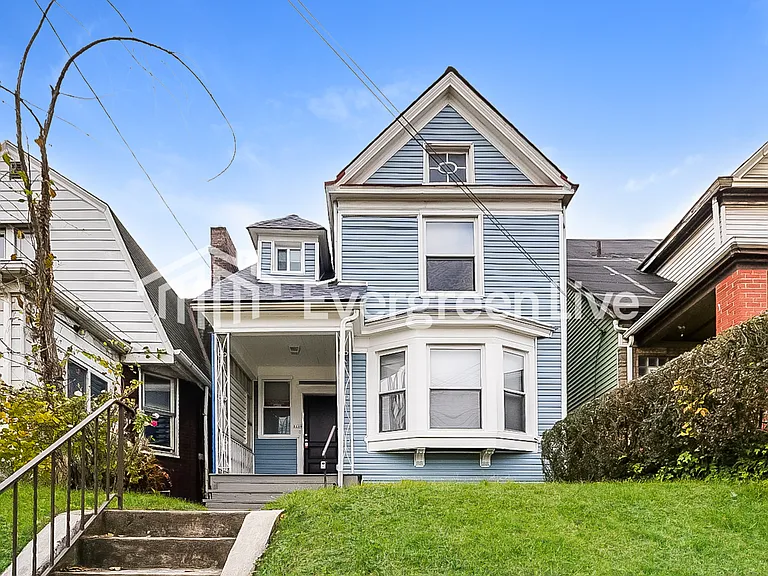 2110 Monongahela Ave — Photo 1