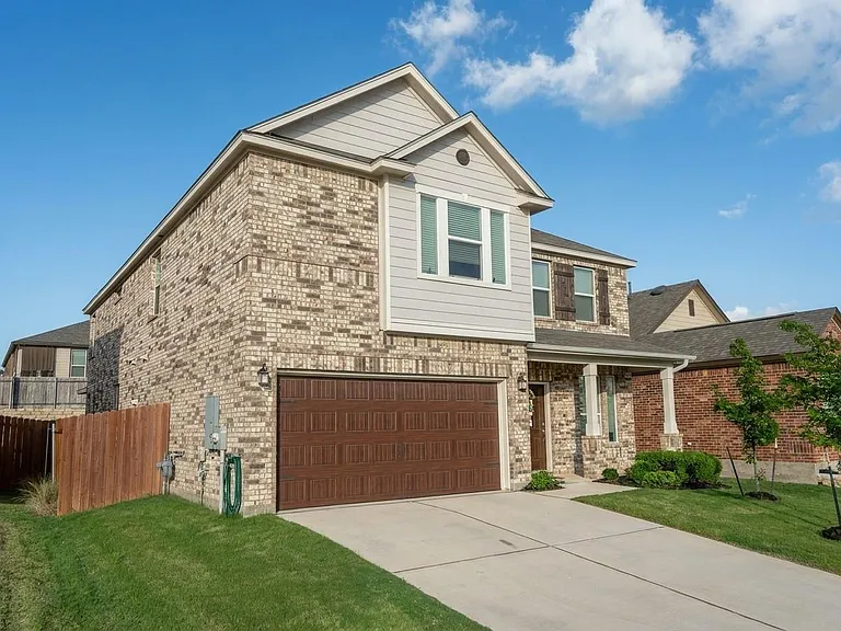 4653 Alfano Loop — Photo 3