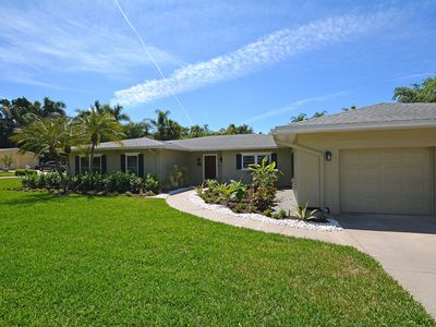 1670 Bayview Dr, Sarasota, FL, 34239
