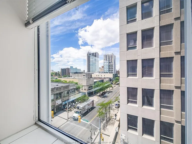 540 Ouellette Ave #5B — Photo 7