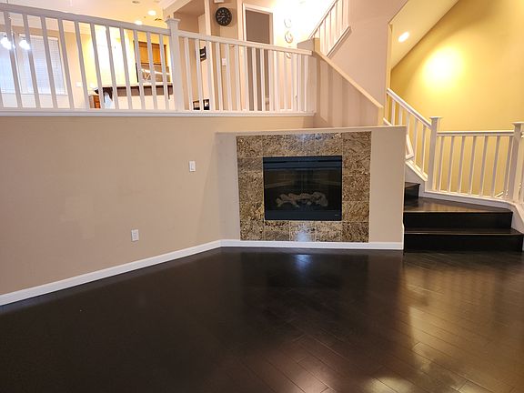 4th image of 850 Summer Ln