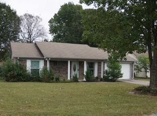 1807 E Brownstone Ct SW, Decatur, AL 35603