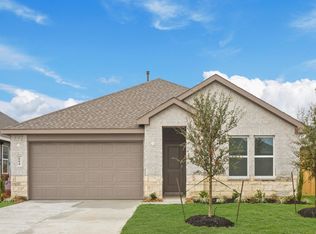 694 Daniels Lake Ln, Dayton, TX 77535