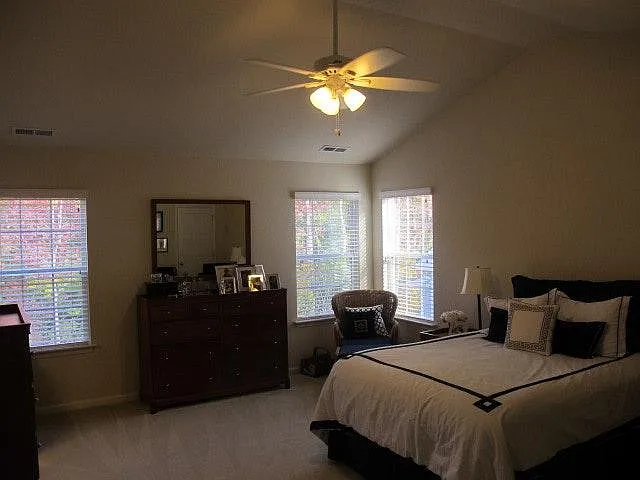 5572 Botanical Dr — Photo 10