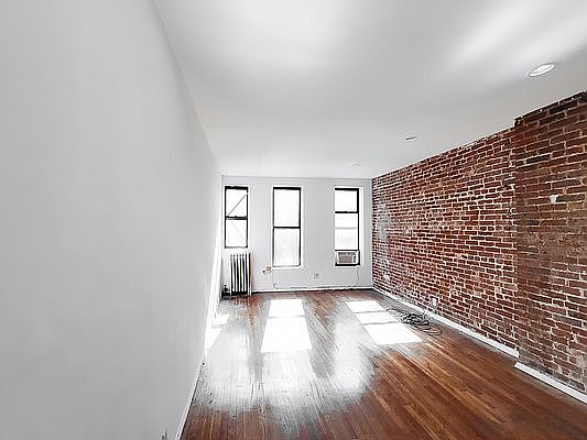 1st image of 214 E 90th St APT 3WR