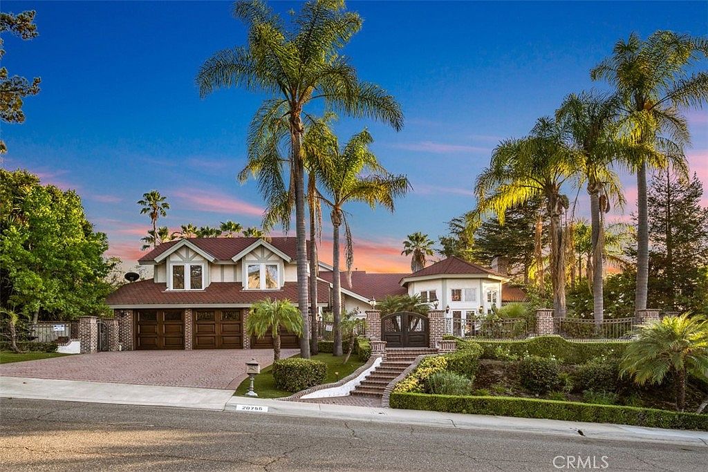 27055 Hidden Trail Rd, Laguna Hills, CA 92653 | Zillow