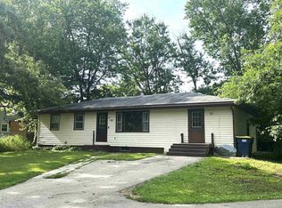 418 E Acorn Dr, Beloit, WI 53511