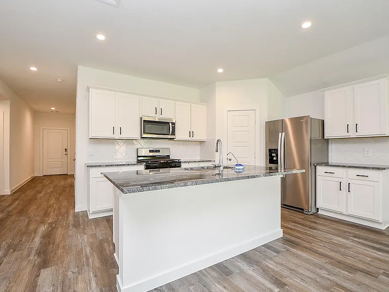 1115 Yaupon Dr — Photo 7