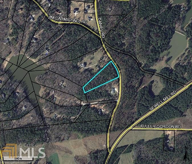 2nd image of 313 Daniel Rd