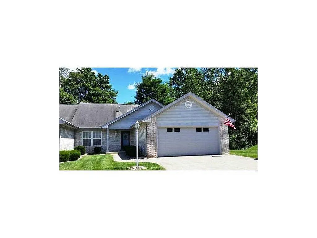124 S Villa Dr photo 1
