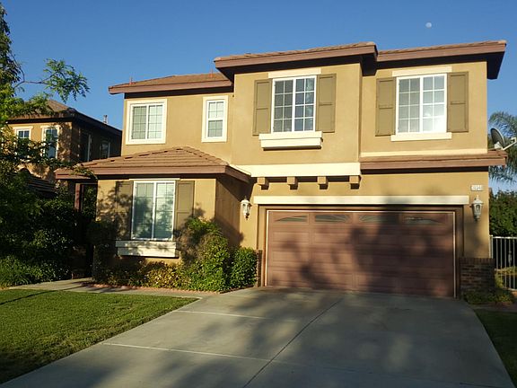 3rd image of 38348 Applewood Ct
