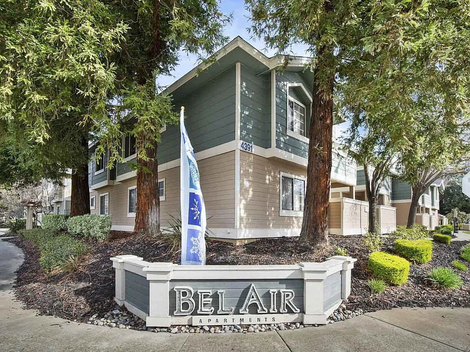 Bel Air Apartments