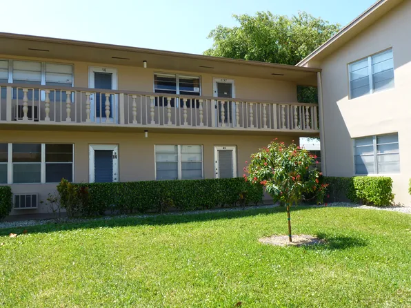 85 Canterbury D #D-0850, West Palm Beach, FL 33417