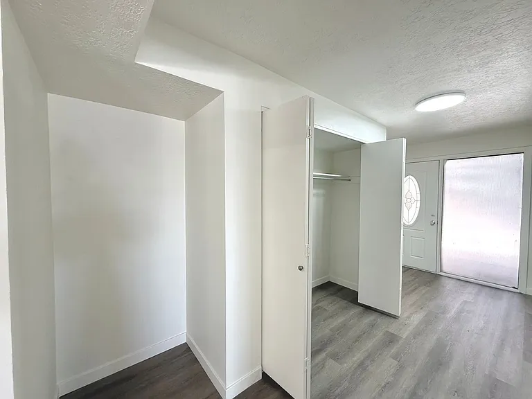 3053 E Branch Dr — Photo 6