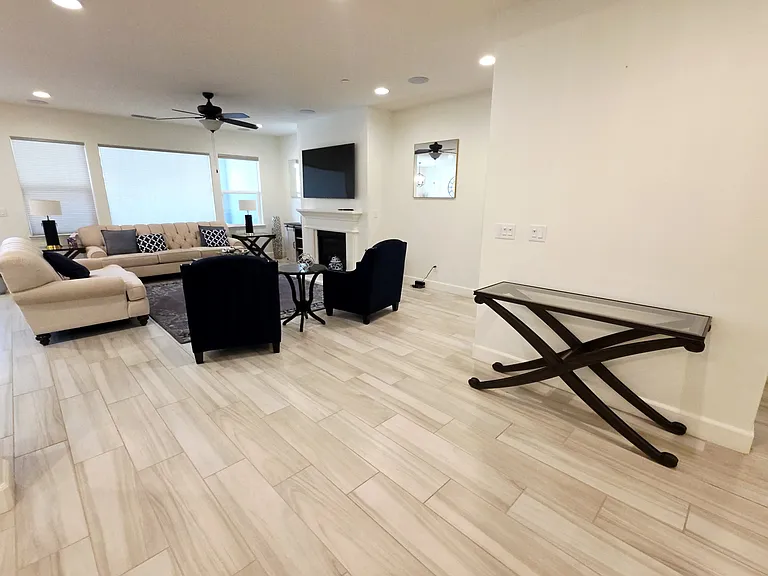 2488 Remy Cantos Dr — Photo 5