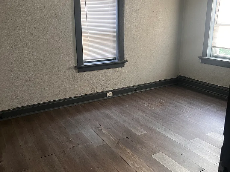 4045 Shreve Ave #2F — Photo 4