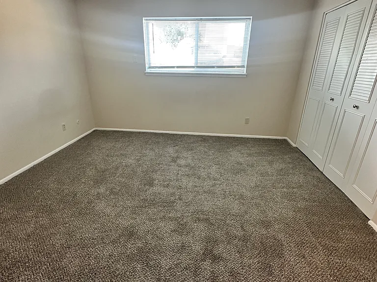 2319 SW Briarwood Plz #104C — Photo 5