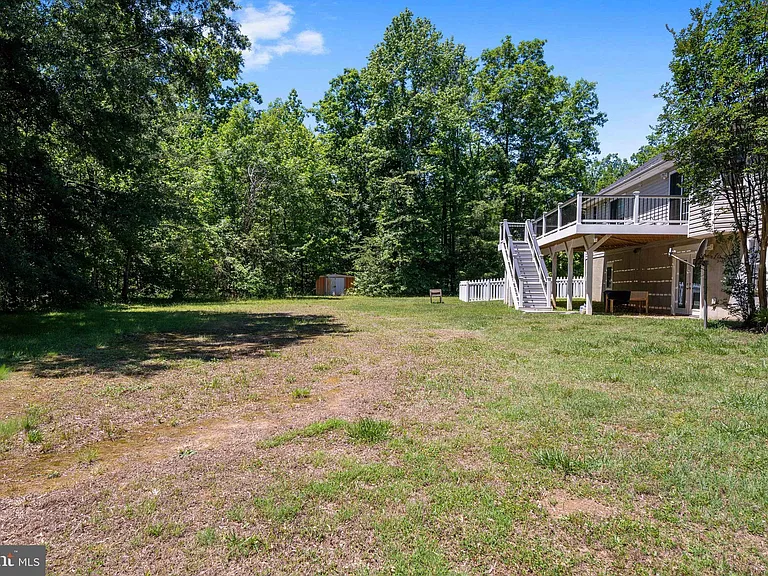 8009 Burrell Rd — Photo 54