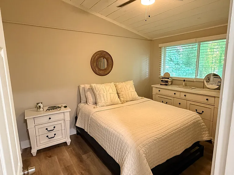 Bedroom #1