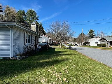 73 Sheards Rd, Milanville, PA 18443 | Zillow