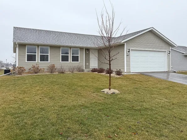 3064 Huntington Dr, Belvidere, IL 61008