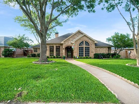 5th image of 1529 Cobblestone Dr