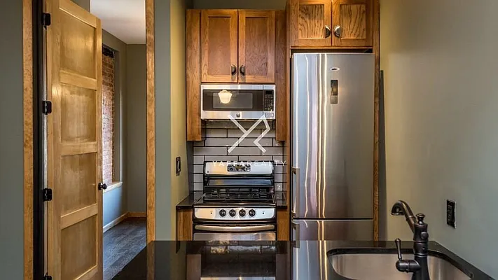 Rented by Yaffa Realty LLC | media 7