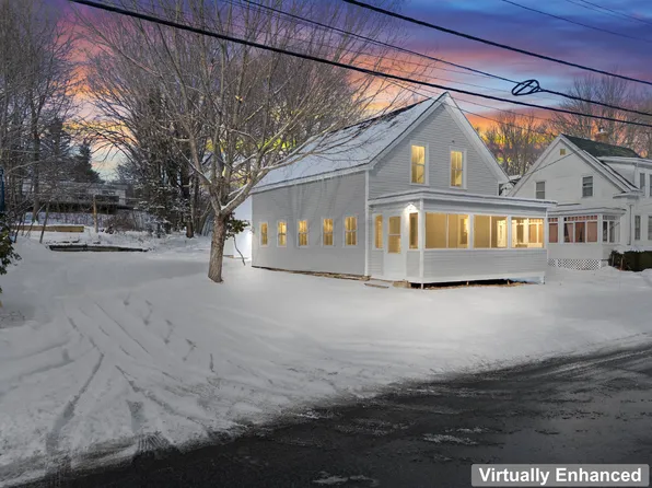 20 Mount Vernon Street, Gardiner, ME 04345