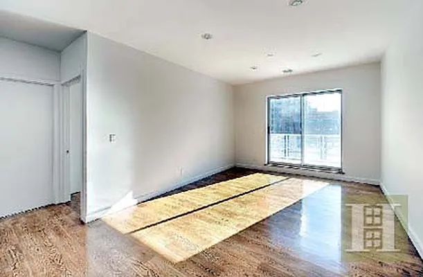 Rented by Halstead Real Estate | media 27