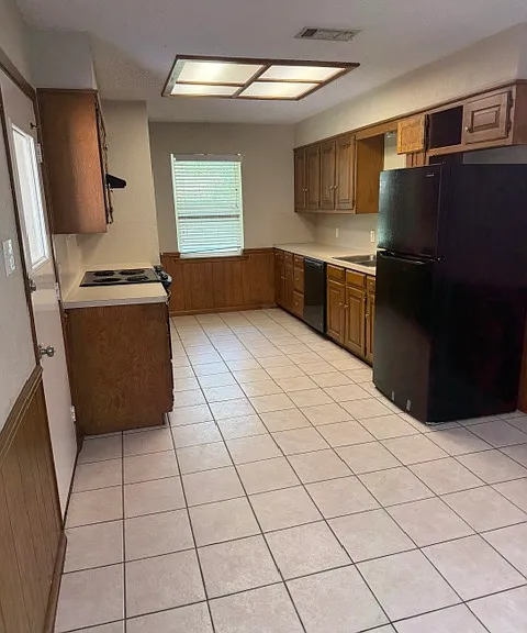 10498 County Road 1215 — Photo 4