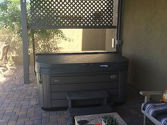 Hot tub