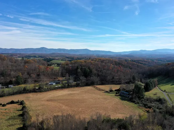 449 Union Run, Lexington, VA 24450