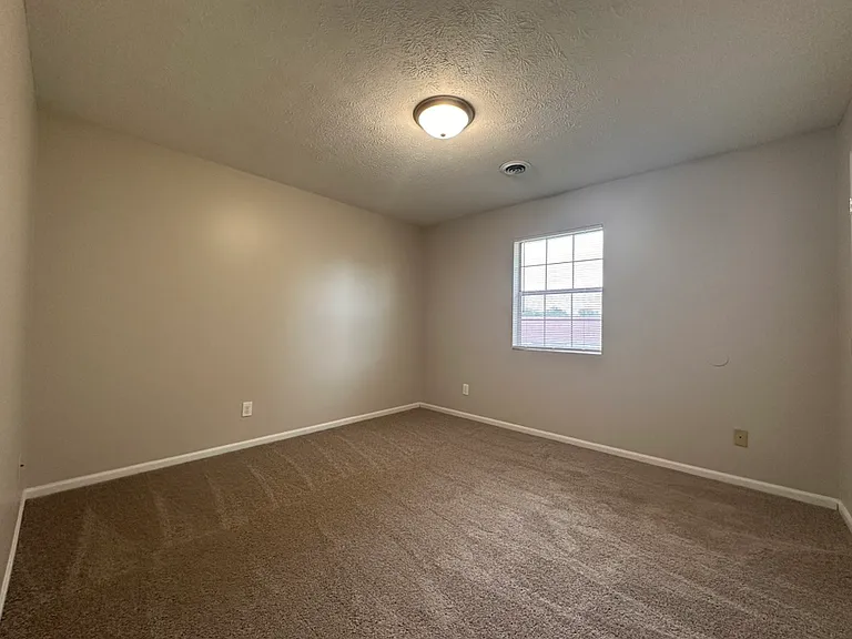 2 bedroom - 1 bath in phase 2 - carpet