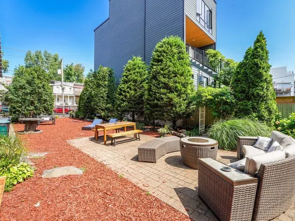 300 Communipaw Avenue image 39 of 43