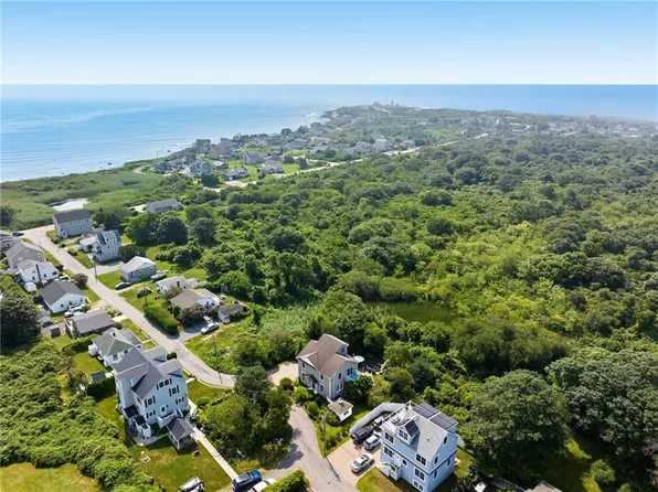 26 Anglers Ct, Narragansett, RI 02882