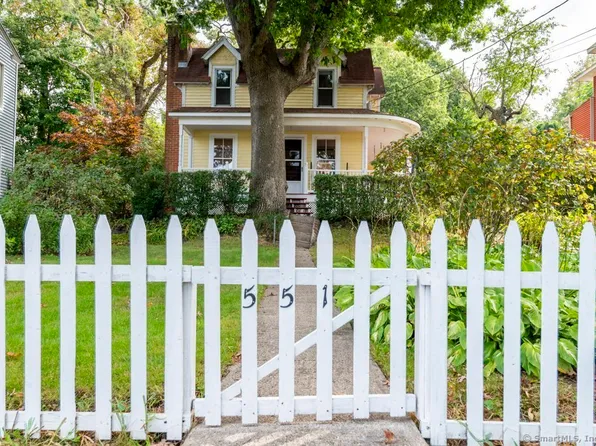 551 Woodward Avenue, New Haven, CT 06512