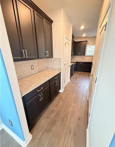 134 Brookline Dr — Photo 5