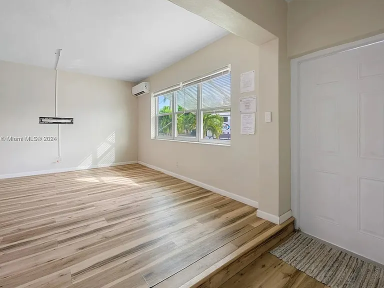 1721 NE 15th Ave #1721 — Photo 7