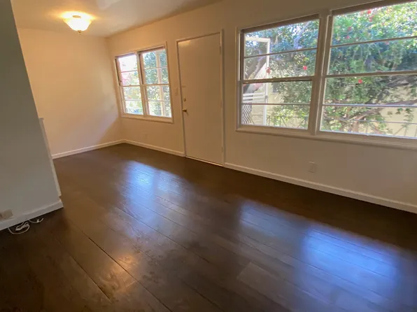 335 Adams St APT 4, Oakland, CA 94610