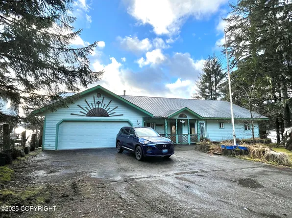 114A & B Scow Bay Loop Rd, Petersburg, AK 99833