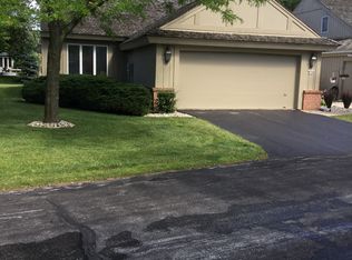 10010 N Holmes Ct, Mequon, WI 53092