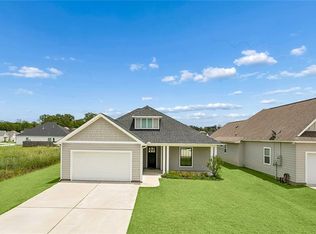 1305 Abita River Dr, Covington, LA 70433