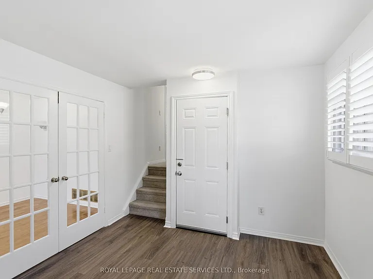 341 Rexford Dr — Photo 17