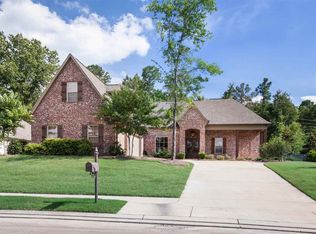 101 Huckleberry Ln, Madison, MS 39110