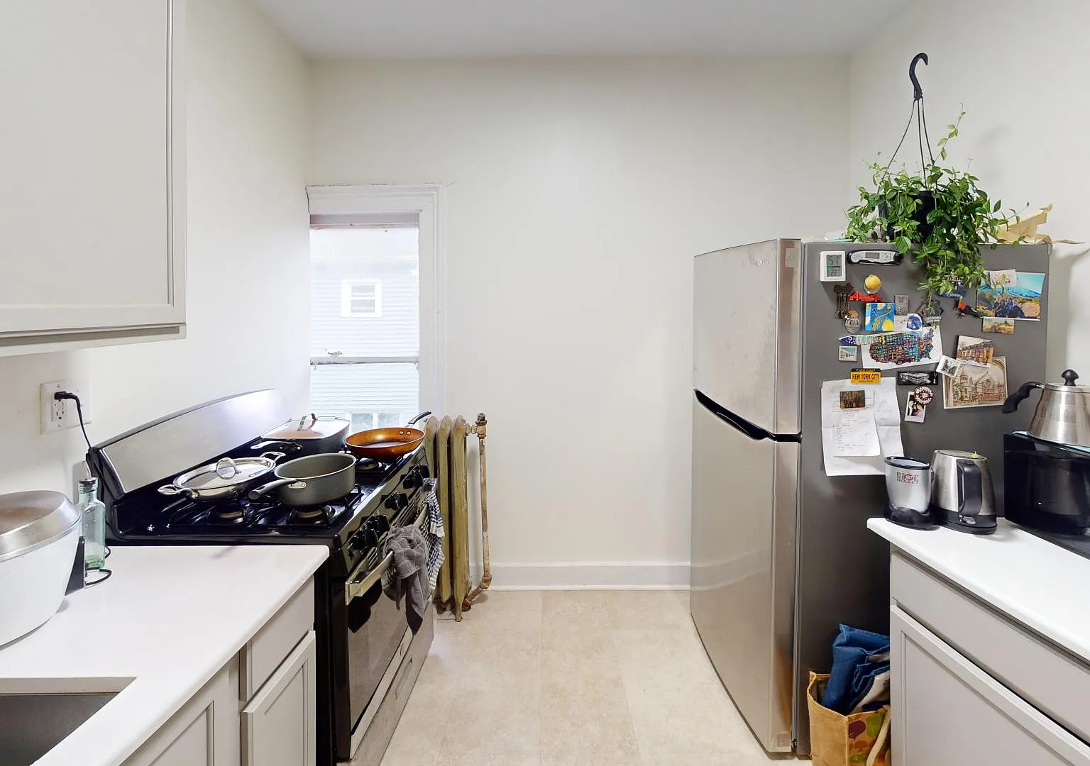 2 bed, $1,350 — Photo 2